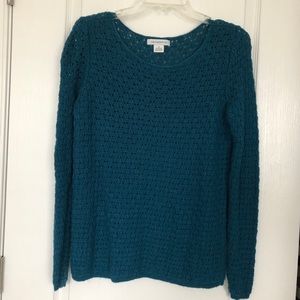 Scoop neck sweater